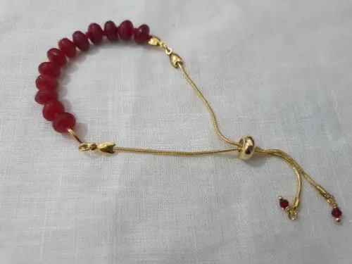 Pulseira Banhada com Pedras Naturais Jade Rubi