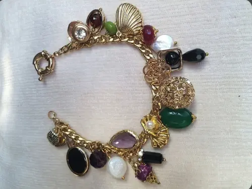 Pulseira Banhada com Pingentes de Pedras Naturais - Semijoia