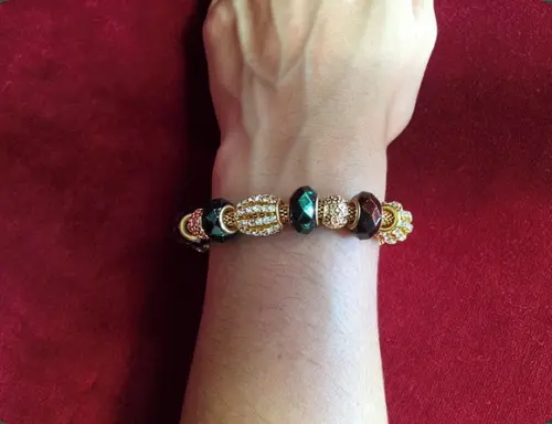 Pulseira com Charms Menta e Café