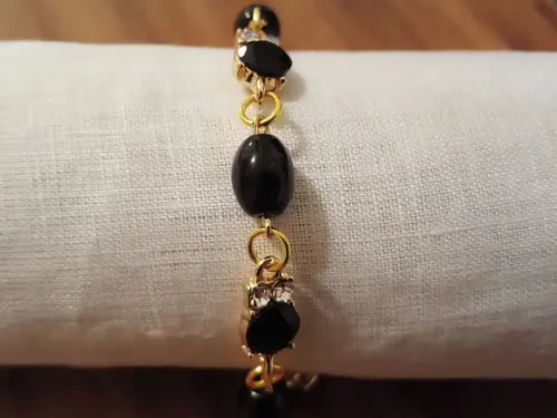 Pulseira de Pedras Ágata e Cristais Pretos