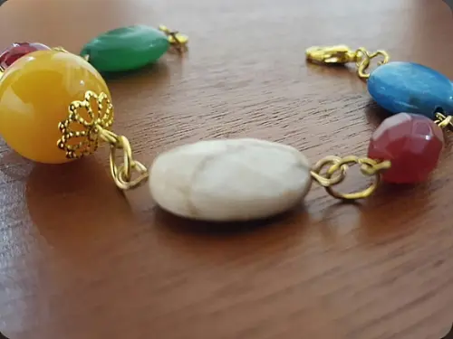 Pulseira de Pedras Naturais Coloridas