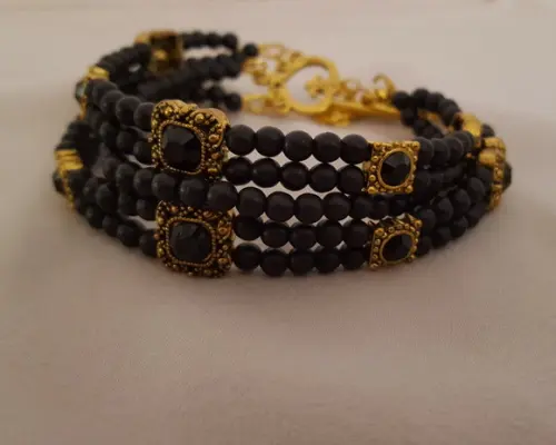 Pulseira de Pedras naturais/ouro velho