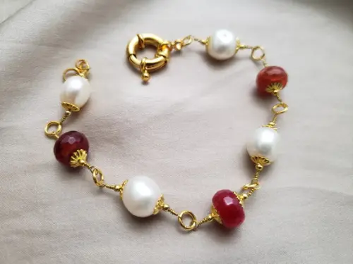 Pulseira de Pérolas de Água Doce com Pedra Natural Ágata