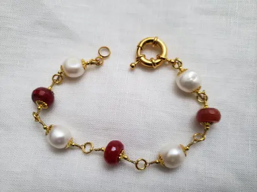 Pulseira de Pérolas de Água Doce com Pedra Natural Ágata