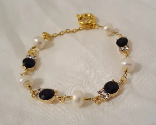 Pulseira de Pérolas Naturais/Cabochão