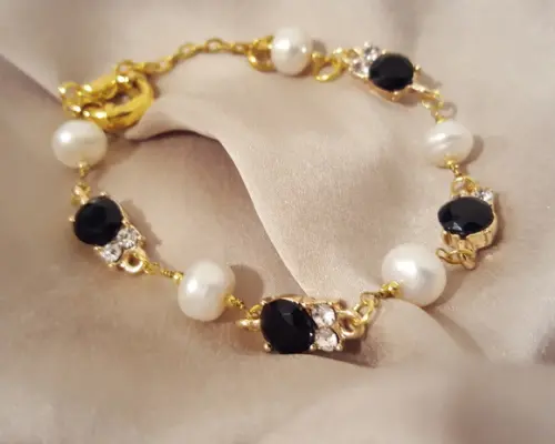 Pulseira de Pérolas Naturais/Cabochão