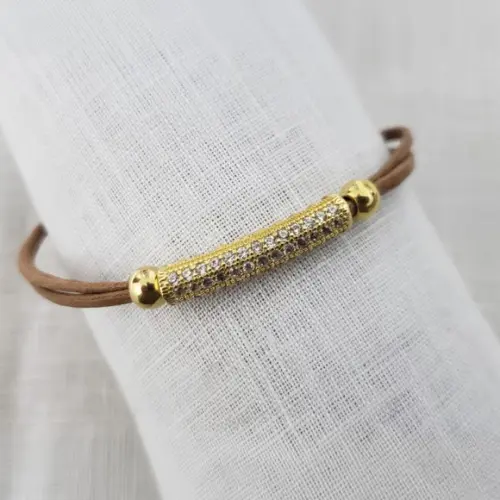 Pulseira Dourada Banhada com Mini Cristais Incolores