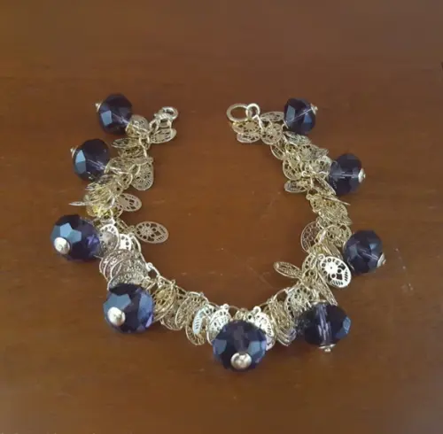 Pulseira Dourada com Cristais Ametista