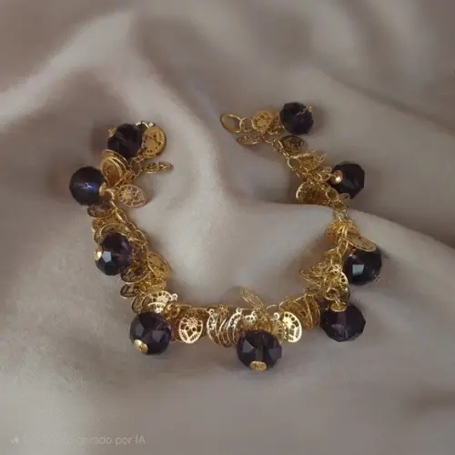Pulseira Dourada com Cristais Ametista