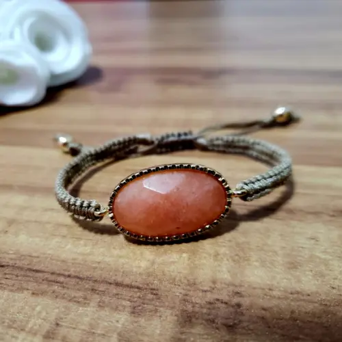 Pulseira Dourada com Pedra Natural Jade