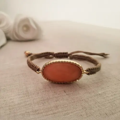 Pulseira Dourada com Pedra Natural Jade