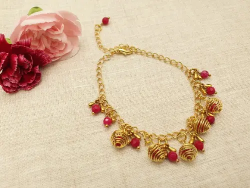 Pulseira Dourada com Pedras Naturais Jade Rubi