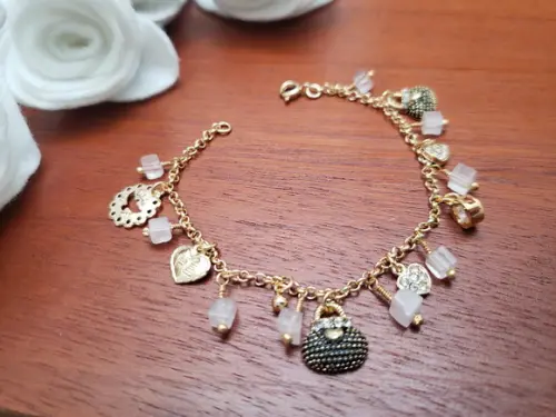 Pulseira Dourada com Quartzo Rosa