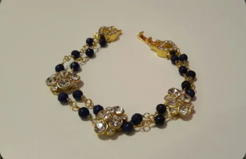 Pulseira Dourada de Pedras Naturais Jade Safira