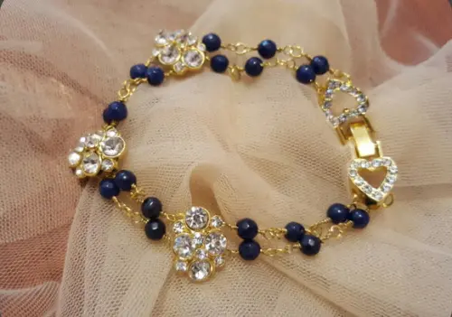 Pulseira Dourada de Pedras Naturais Jade Safira