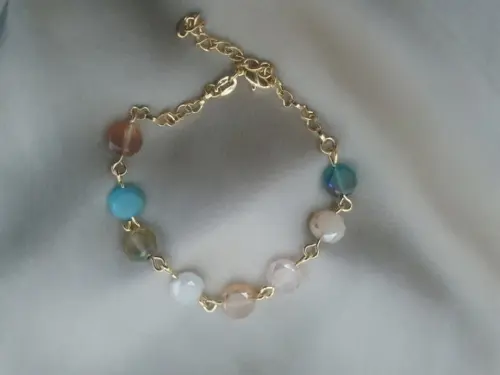 Pulseira Dourada E Cristais Coloridos