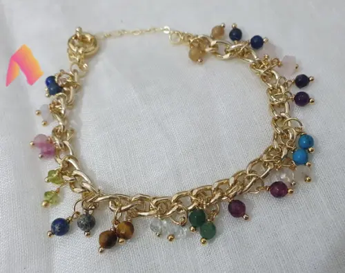 Pulseira Dourada e Pedras Naturais Coloridas