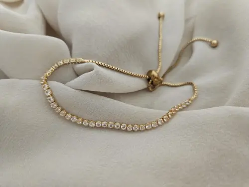 Pulseira Riviera Dourada com Cristais Transparentes