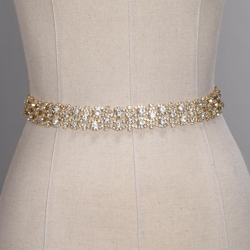 Cinto dourado luxuoso de strass