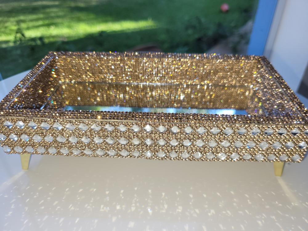 Bandeja espelhada para lavabo dourada