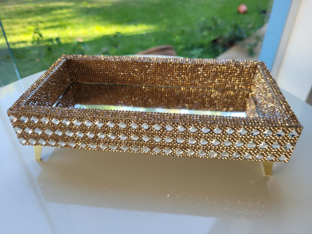 Bandeja espelhada para lavabo dourada