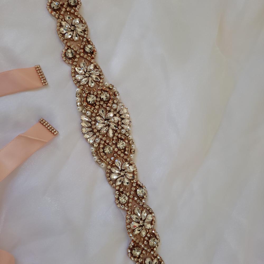 Cinto Rosé Gold de strass - aplique 52cm