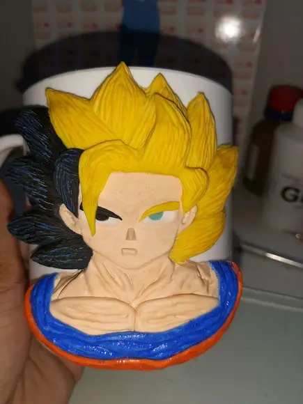 Caneca em Cerâmica Plástica