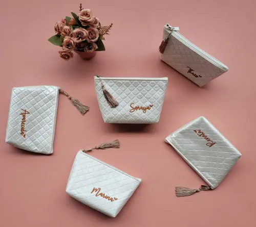 Necessaire Nv P Matelasse Perolizada Bordada