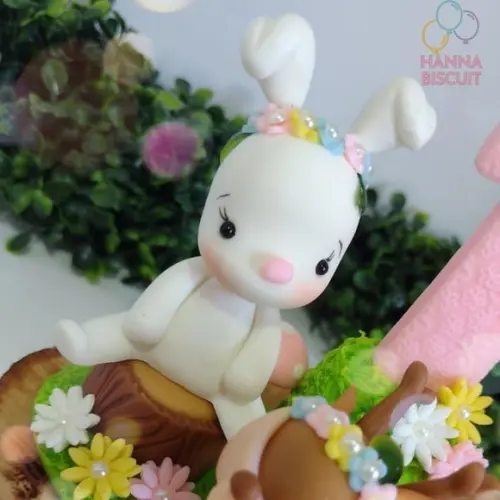 Topo de bolo animais do bosque menina