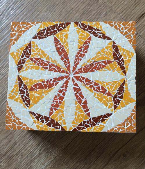 Caixa em Mosaico Sobre mdf Patinado