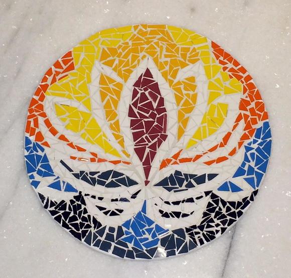 Flor de lotus em mosaico