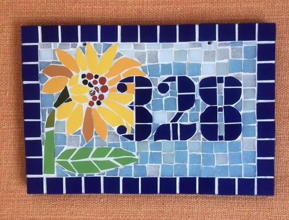 Placa para entrada em mosaico