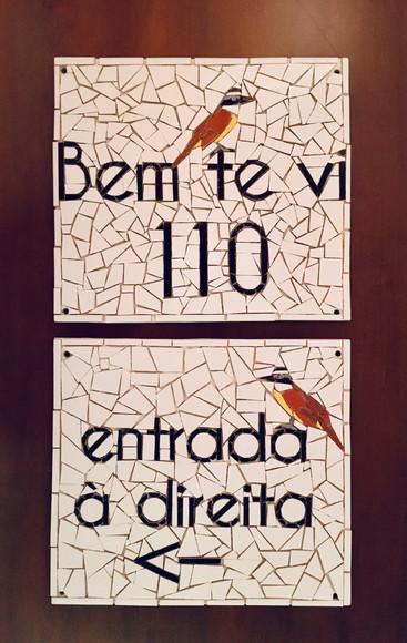 Placas de Sinalização em Mosaico