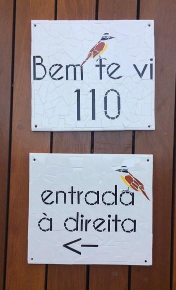 Placas de Sinalização em Mosaico