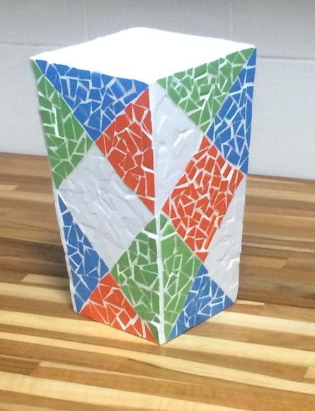 Porta utensílios de cozinha em mosaico