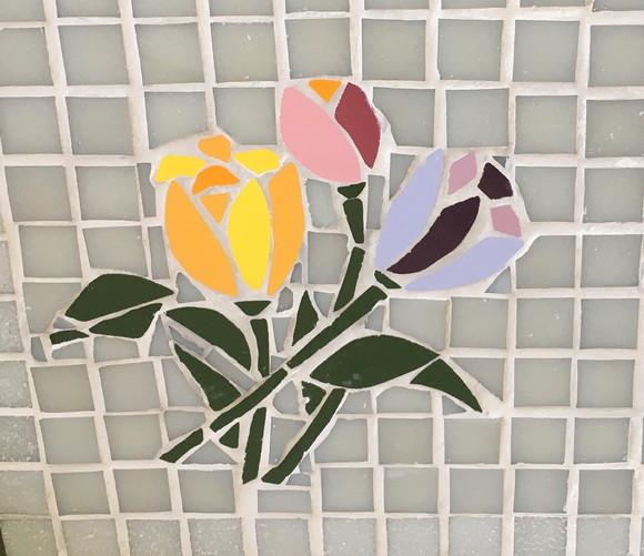 Tampo de mesa em mosaico