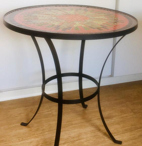 Tampo de Mesa em Mosaico de Vidro