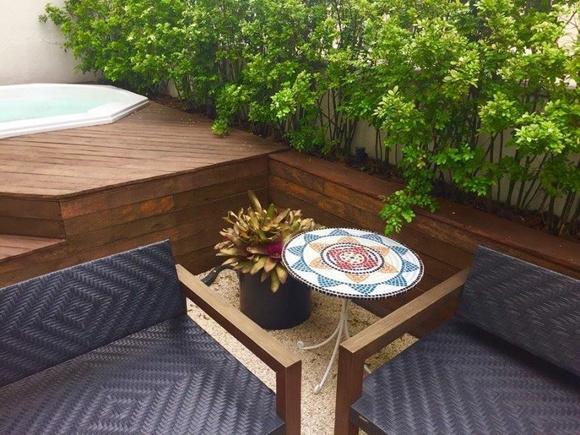 Tampo de Mesa em Mosaico de Vidro