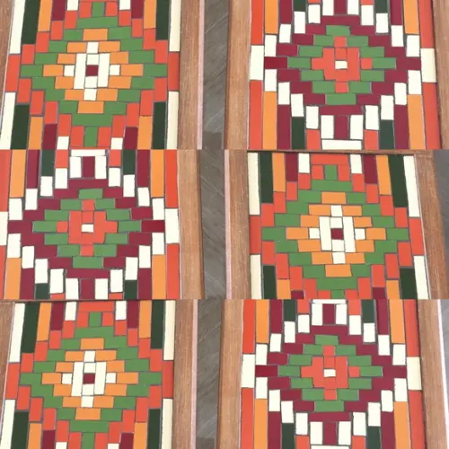 Descansos de Travessas em Mosaico Étnico