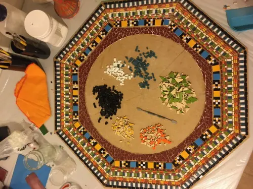 Espelho octogonal G em mosaico