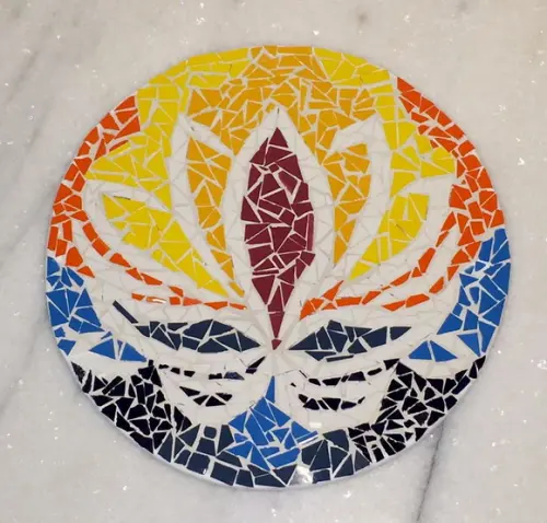 Flor de lotus em mosaico