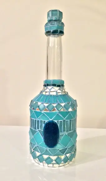Garrafa em Mosaico Azul Turquesa