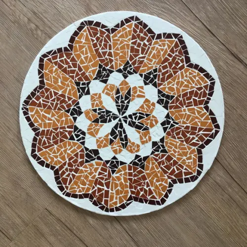 Mandala em Mosaico Sobre mdf