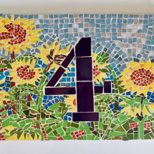 Placa em mosaico de vidro