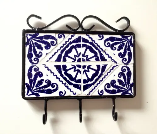 Porta Chave em Ferro e Mosaico Portugues