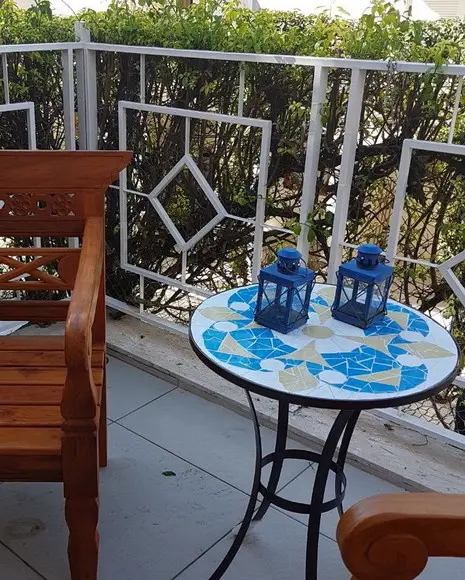 Tampo de mesa 60 cm em mosaico de azulejo