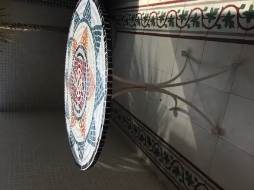 Tampo de Mesa em Mosaico de Vidro
