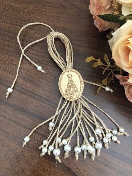 Lembrancinha Mini Medalhão Rustico Nossa Senhora Aparecida