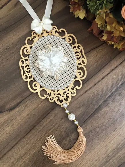 Medalhão de Porta Divino Espírito Santo