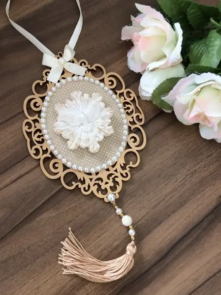 Medalhão de Porta Divino Espírito Santo